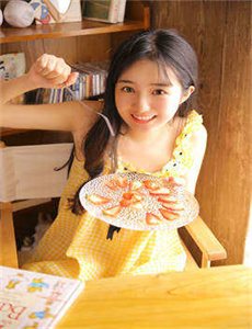 清纯女高中生沦陷H公交车,埃及猫原视频